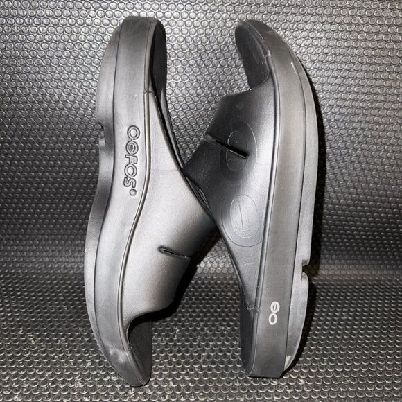 OOFOS OOahh Slide Sandals Black Comfort Recovery Beach Sandal Men’s 10 Womens 12 - Picture 4 of 8